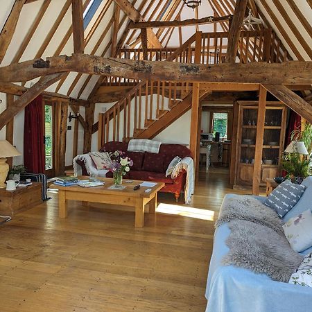 Cosy Listed Barn In Peaceful Country Village Granborough Εξωτερικό φωτογραφία