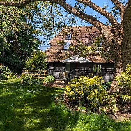 Cosy Listed Barn In Peaceful Country Village Granborough Εξωτερικό φωτογραφία